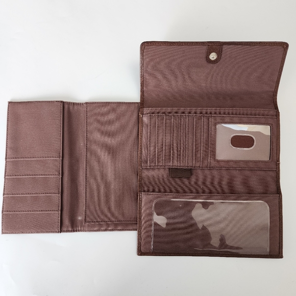 Fossil Multi-tone Leather Wallet - Picture 4 of 4